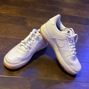 Nike AF1 // women size 9.5 // color white/off white